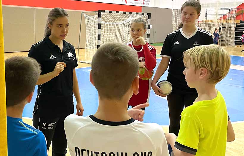 DPFA Zwickau Oberschule und Gymnasium Schulsporttag Handball 1